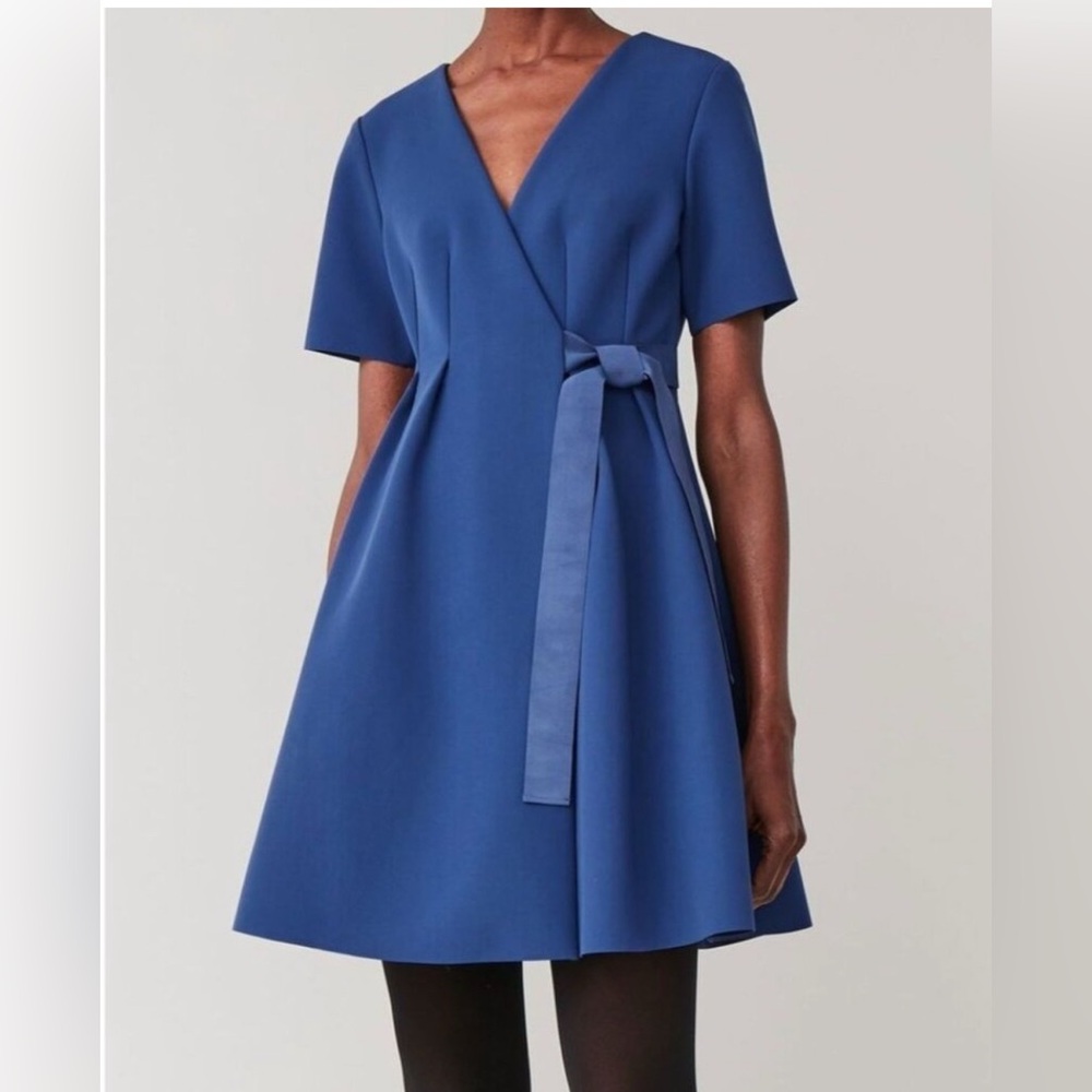 COS Women's Structured Mid Length Wrap Belted Scuba Short Sleeve Blue Dress 38